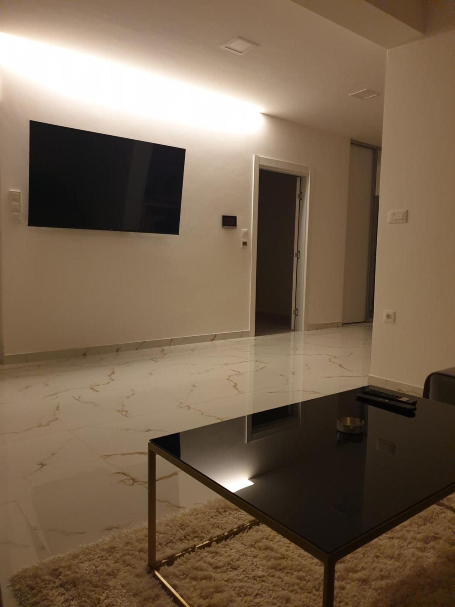 Апартаменты Mia Gi Luxury + Garage Мостар Экстерьер фото